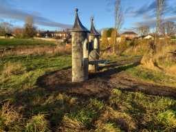 Dragon Park, Castle Sculpture 25/11/2022